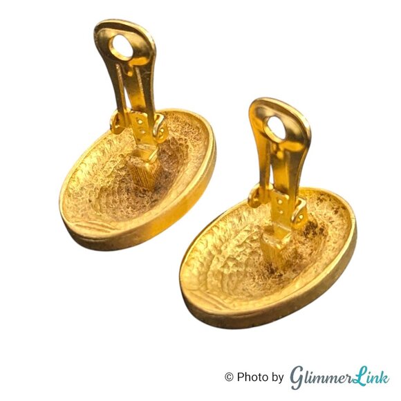 Vintage Chunky Matte Gold Tone Oval Clip On Earrings • Bold 1980s Domed Earrings - Picture 5 of 7